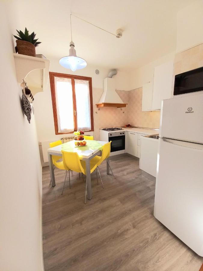 Lovely House Claudia-Perfetto Per Venezia เมสเตร ภายนอก รูปภาพ