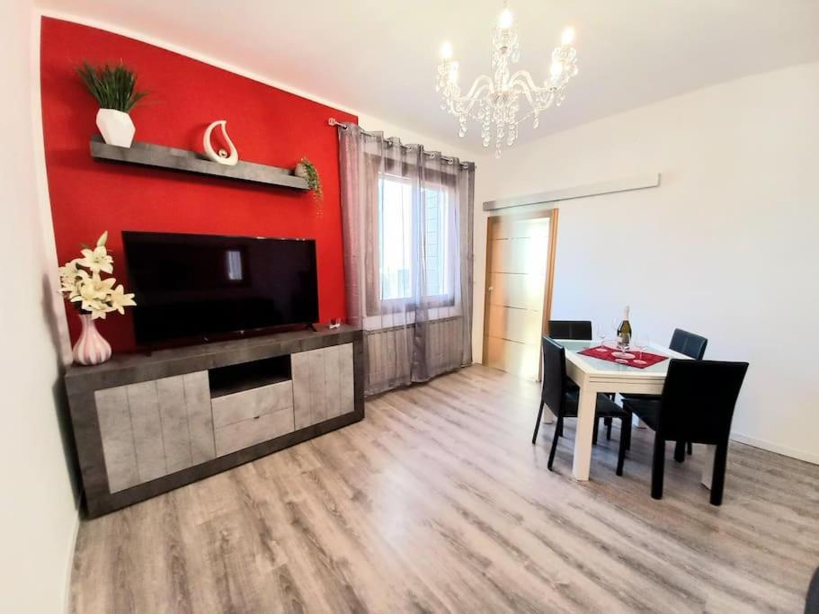 Lovely House Claudia-Perfetto Per Venezia เมสเตร ภายนอก รูปภาพ