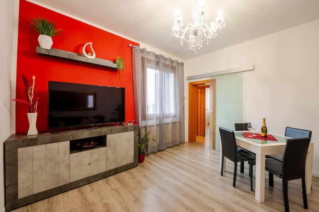 Lovely House Claudia-Perfetto Per Venezia เมสเตร ภายนอก รูปภาพ