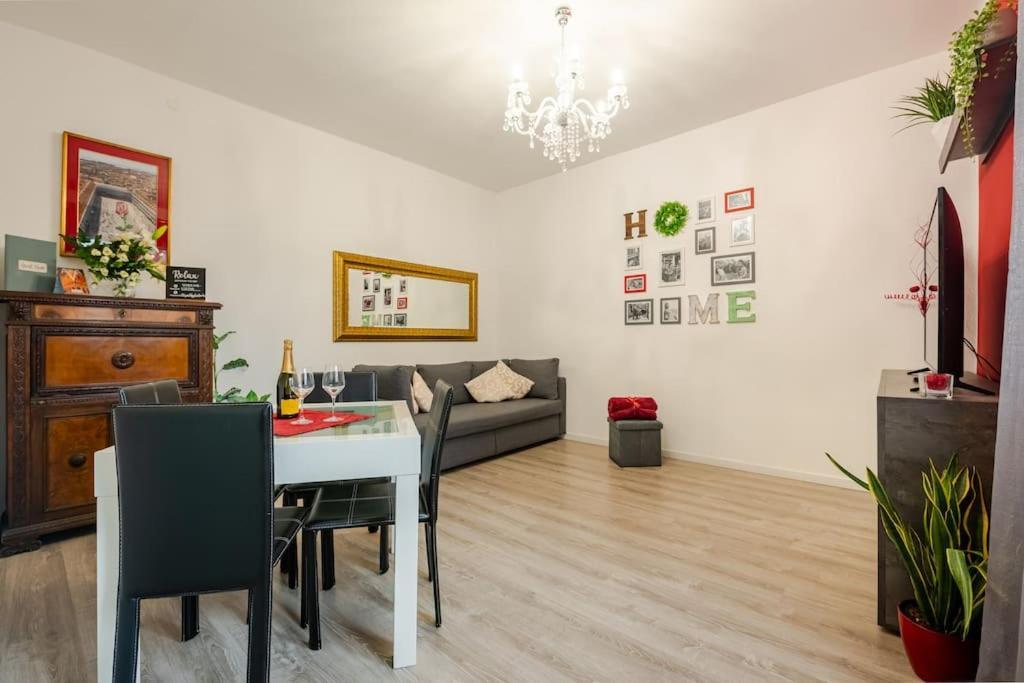 Lovely House Claudia-Perfetto Per Venezia เมสเตร ภายนอก รูปภาพ