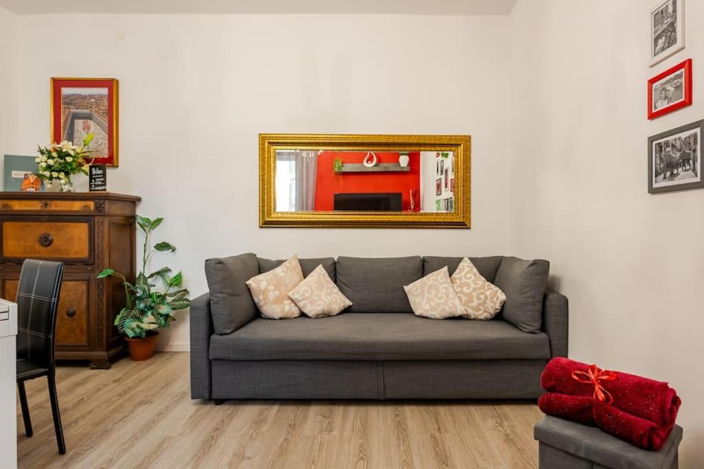 Lovely House Claudia-Perfetto Per Venezia เมสเตร ภายนอก รูปภาพ